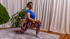 Iris in Stretch at Girls Out West