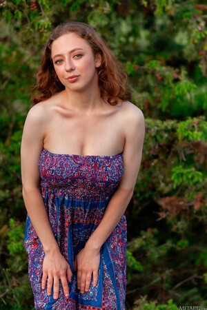 Esenia in Juniper at Met Art