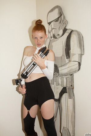 Abby Vissers in Rogue One at Zishy