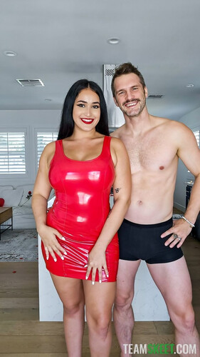 Nia Bleu in Boobs For Valentine at Team Skeet