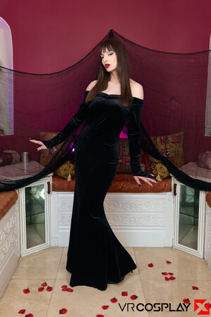 Lexi Luna in Morticia Addams A XXX Parody at VR Cosplay X
