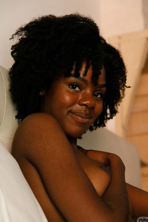 Lacole Sawyer Living Colour Zishy