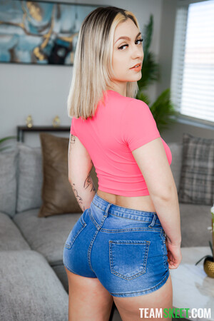 Gypsy Rose and Abby Rose in Honey, It’s Time We Fuck the Babysitter at My Babysitters Club