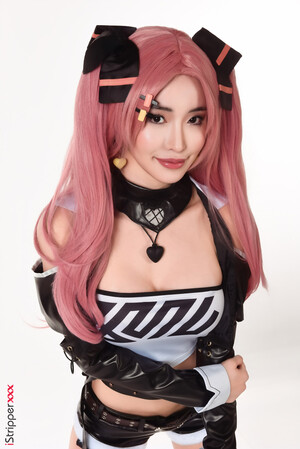 Reina Ohara in Zesty Zone Zero at IStripper