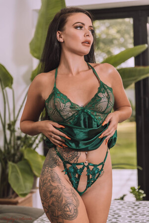 Sophie Marie Emerald Beauty Babydoll
