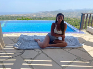 Naomi String Bikini Getting Naked Ersties