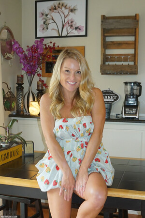 Meet Madden Strawberry Apron