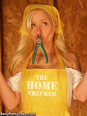 Sexy Pattycake Home Wrecker