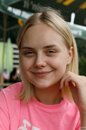 Emily Cutie Bungeons And Dragons Zishy