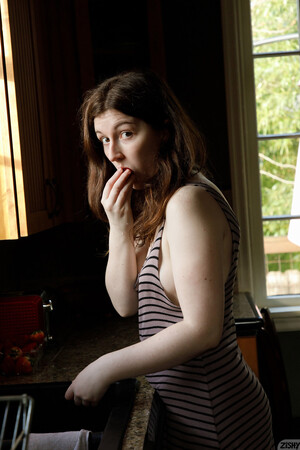 Rowan Emerson Starberry Fields Forever Zishy