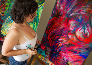 Nio Paint Me Girls Out West