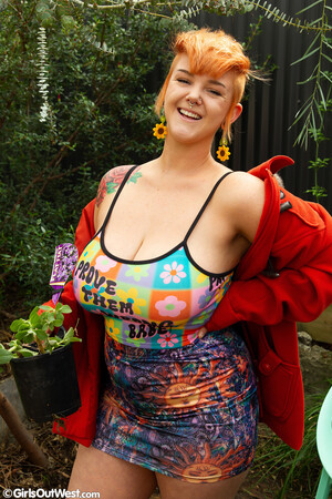 Sylvia Rose Ray Of Sunshine Girls Out West