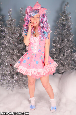 Sexy Pattycake in Candy Girl