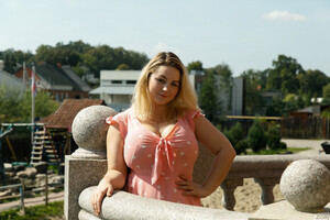 Ivanna Ershova in Museum at Zishy