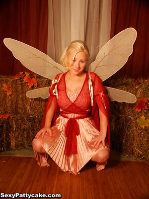 Sexy Pattycake in Autumn Pixie