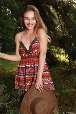 Terezza in Country Park at Met Art