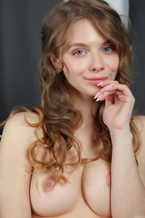 Siya in Easya at Rylsky Art