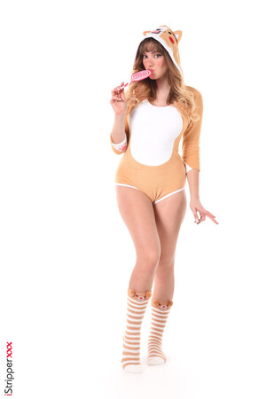 Paola Hard in Sexy Candy Pop at IStripper