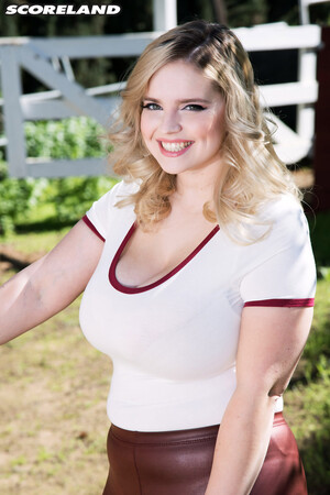 Codi Vore in Pitching Hay at Scoreland