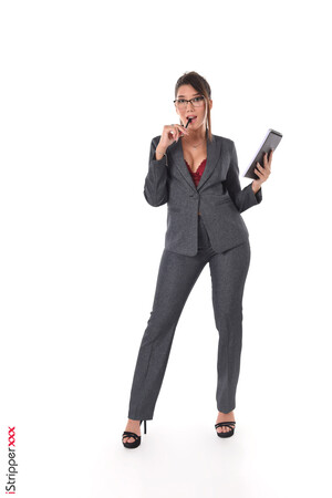 Layla Scarlett in Meet The Boss at IStripper