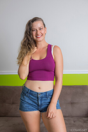 Lillie Varga in Says Hello at Cosmid