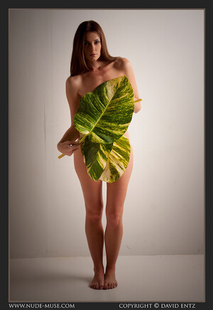 Sindy in Natural Nude at Nude Muse